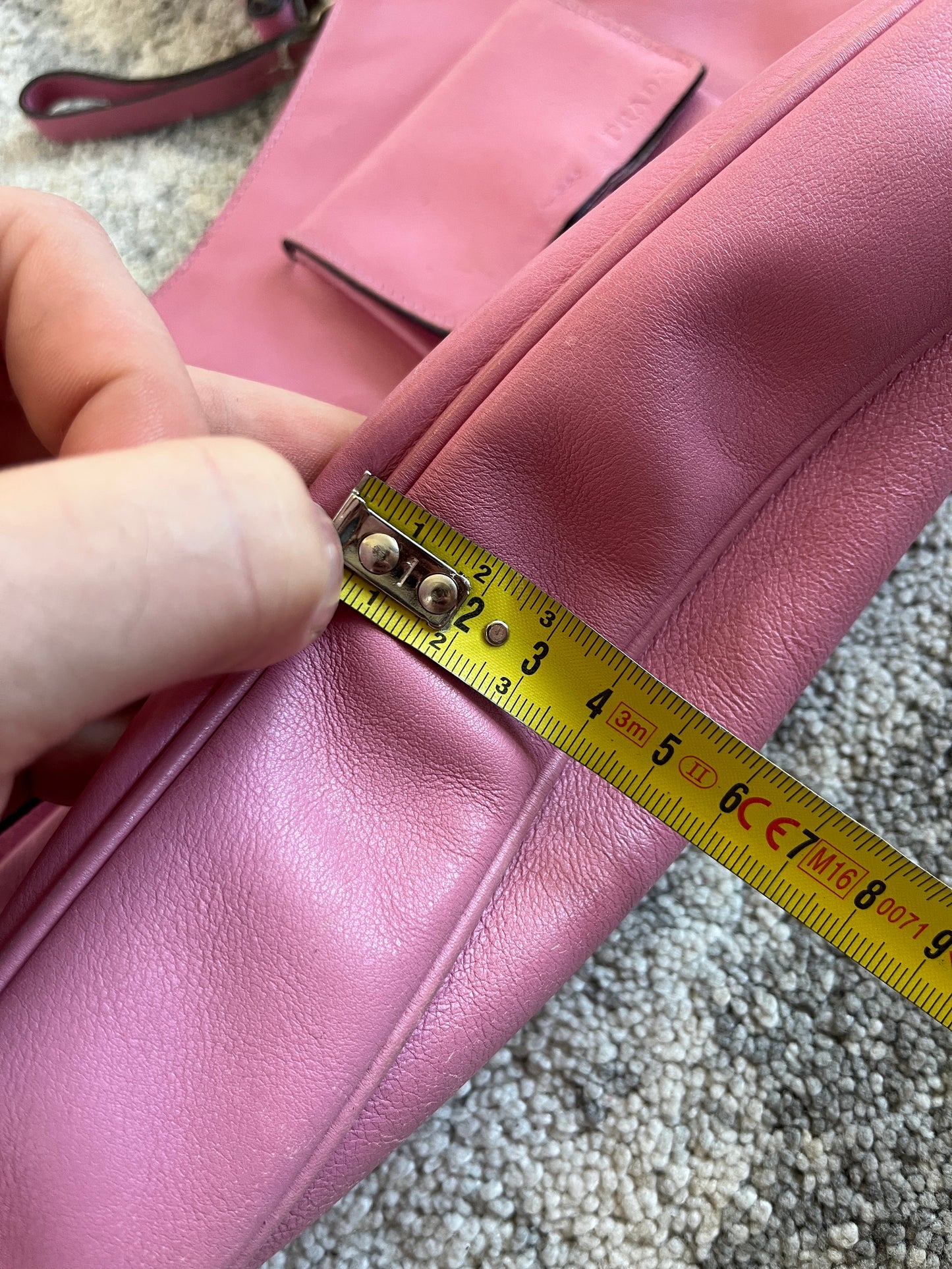 Prada FW1999 leather multi pockets bag
