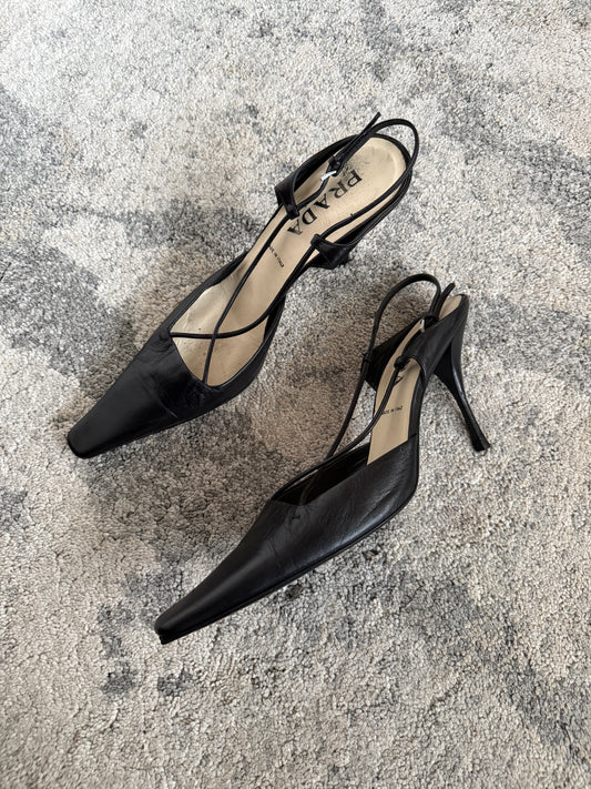 Prada 1990’s leather kitten heels