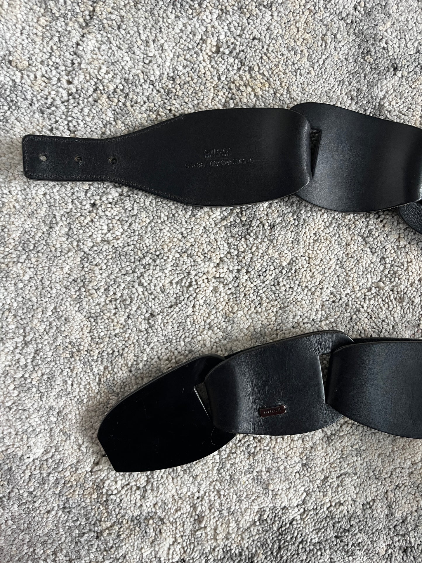 Gucci SS1997 leather belt chain