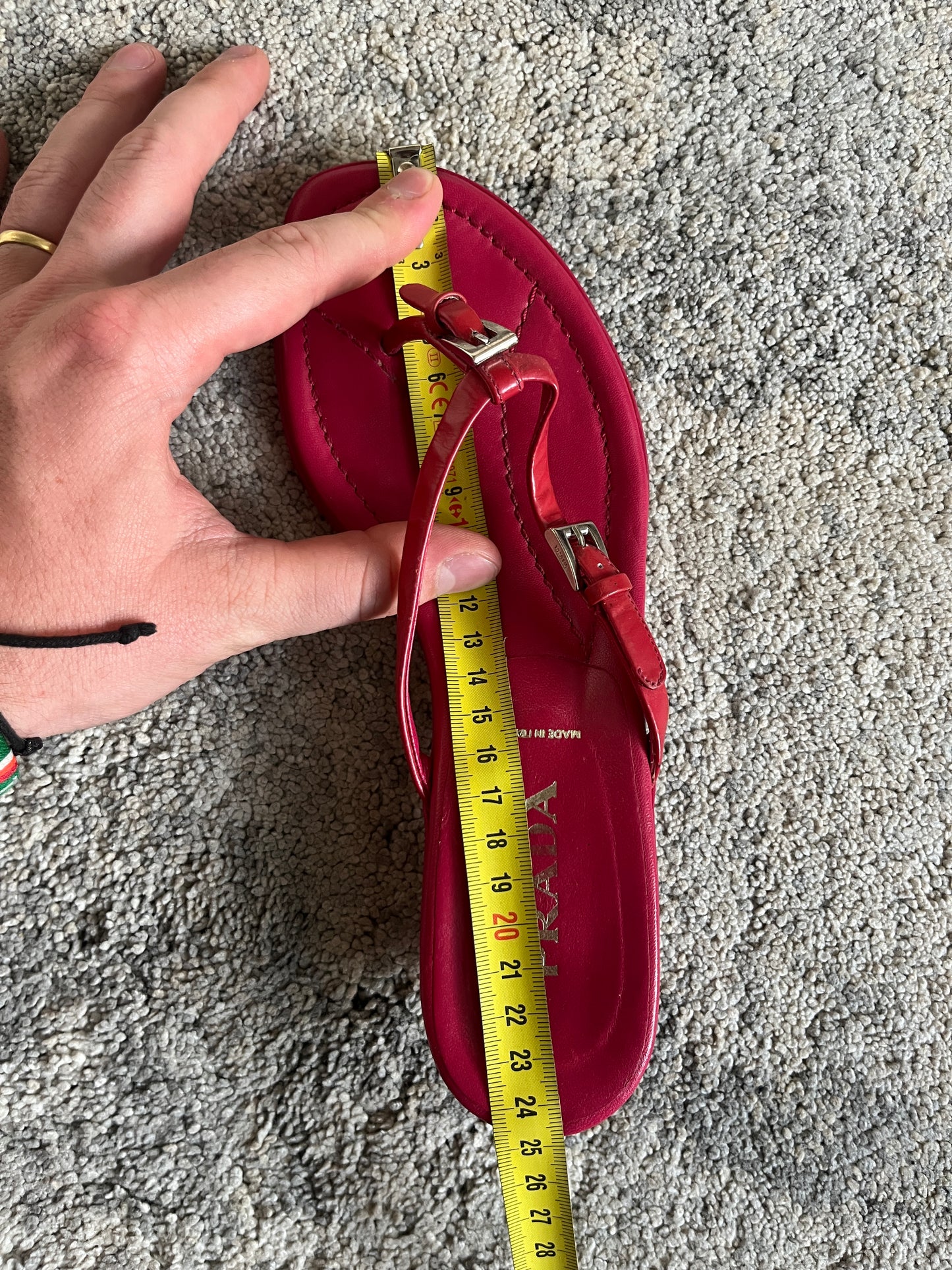 Prada 2000’s heels flip flop