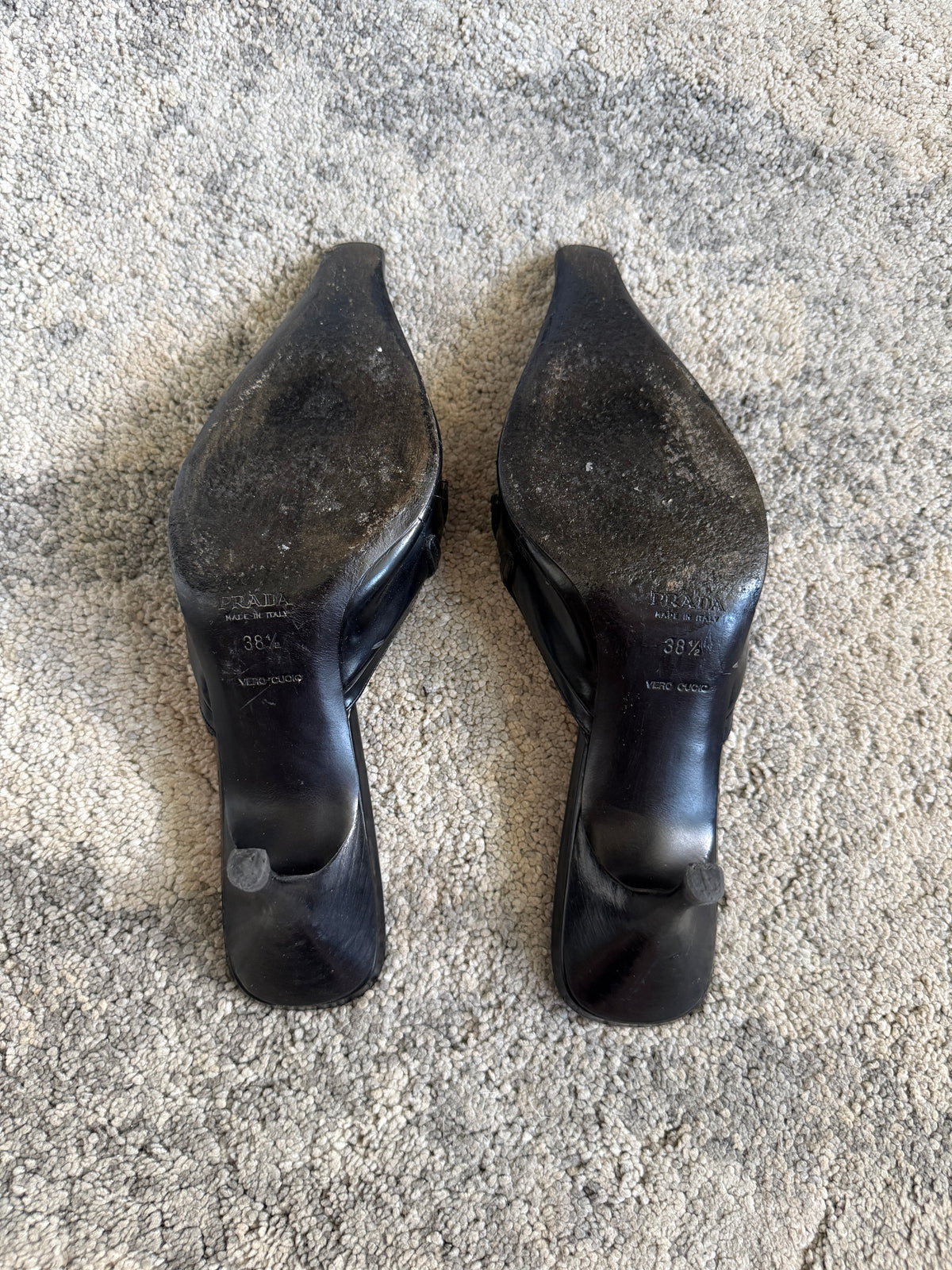 Prada 2000’s leather mules