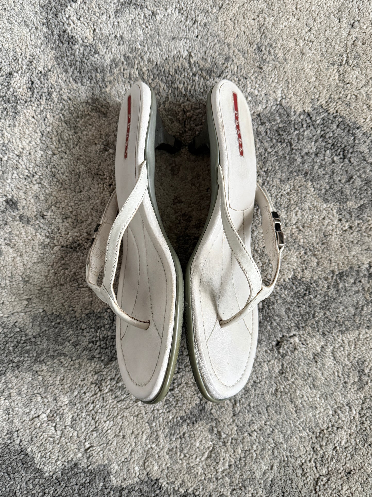 Prada 2000’s flip flop heels