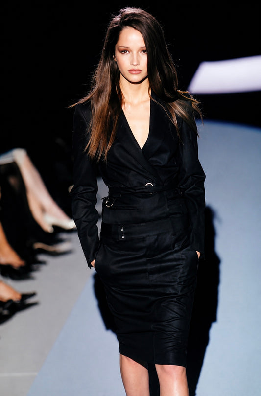 Gucci FW1998 wool mini skirt by Tom Ford