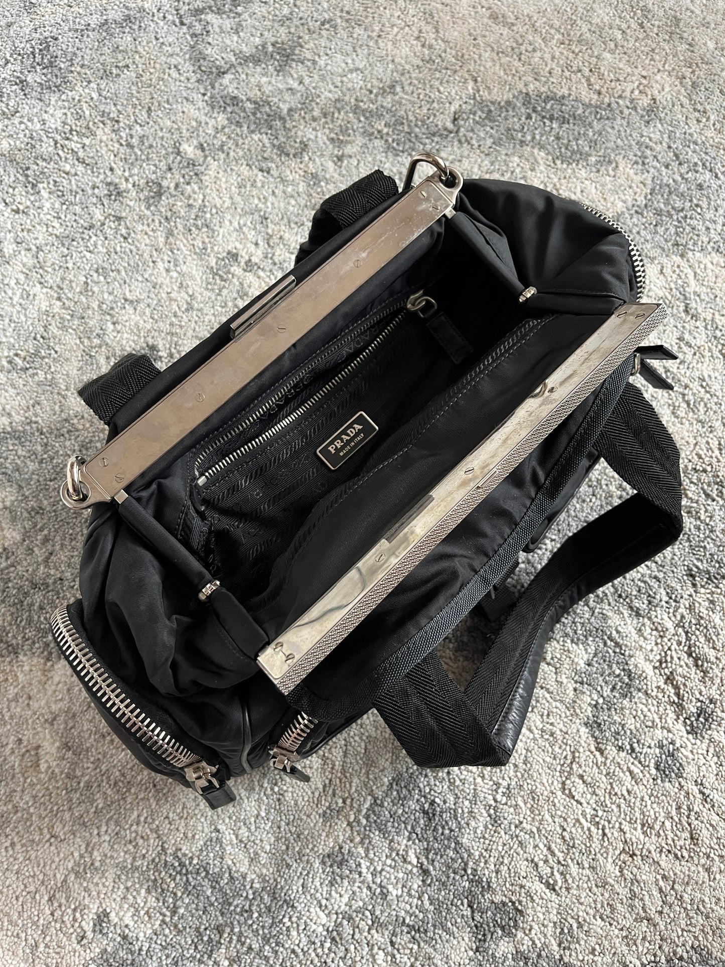Prada 2010's wallet closure handbag