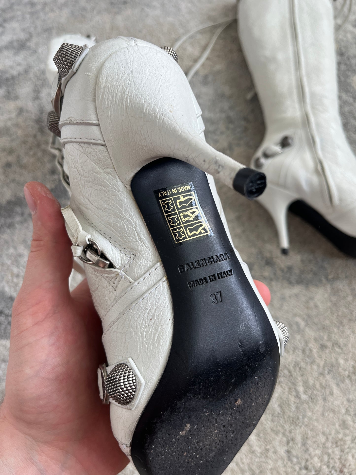 Balenciaga cagole leather boots