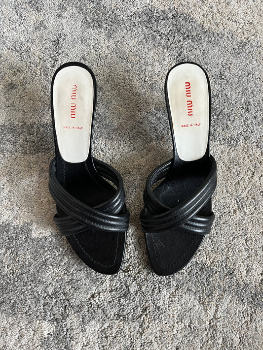 Miu Miu 2000's leather heels mules