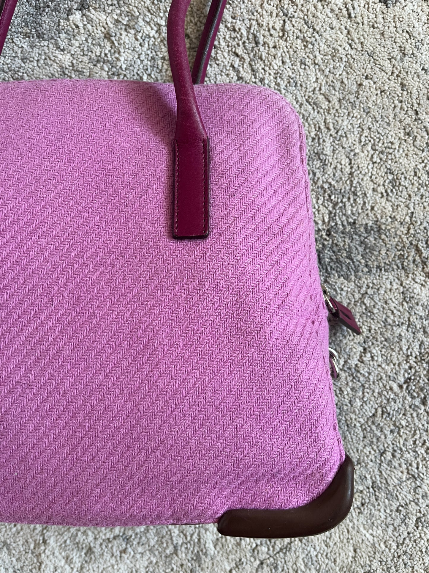 Prada FW1999 wool pink handbag