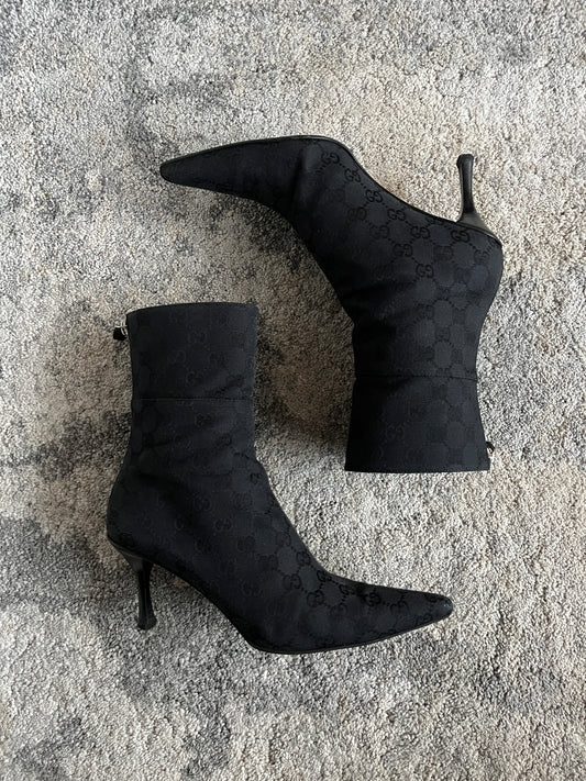 Gucci 2000's monogram heels boots