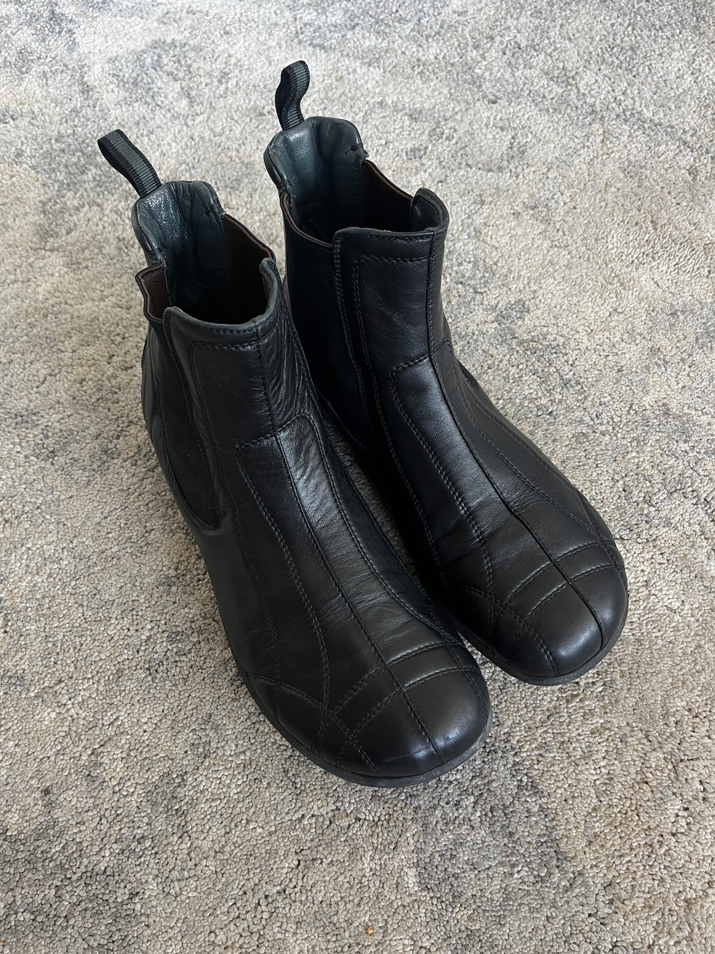 Miu Miu 2000's leather chelsea boots