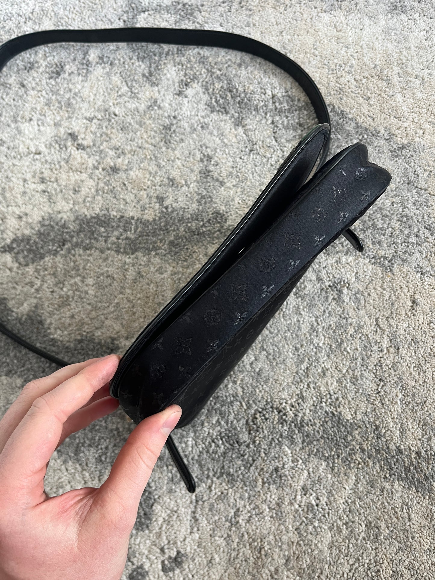 Prada SS2002 "Conte de fées" messenger bag