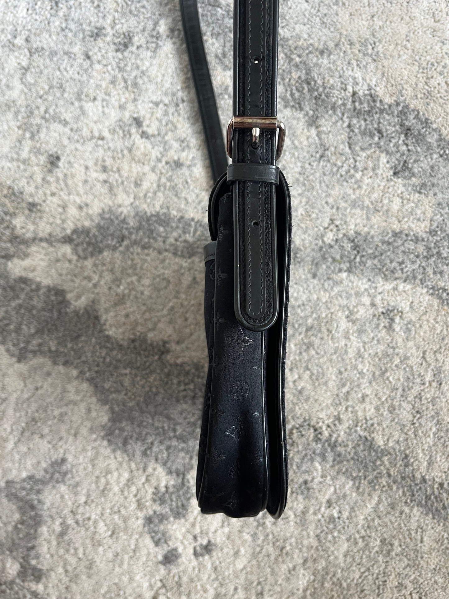 Prada SS2002 "Conte de fées" messenger bag