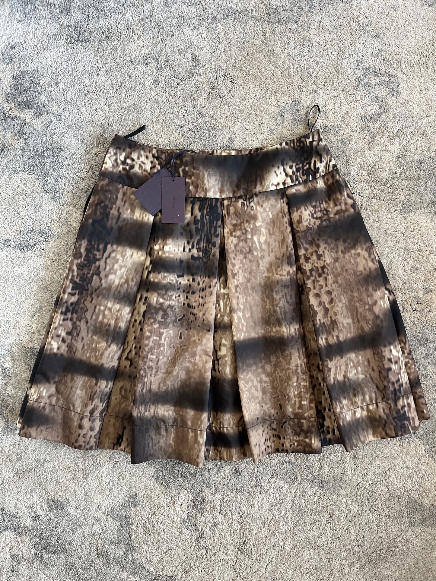Prada FW2004 nylon print skirt
