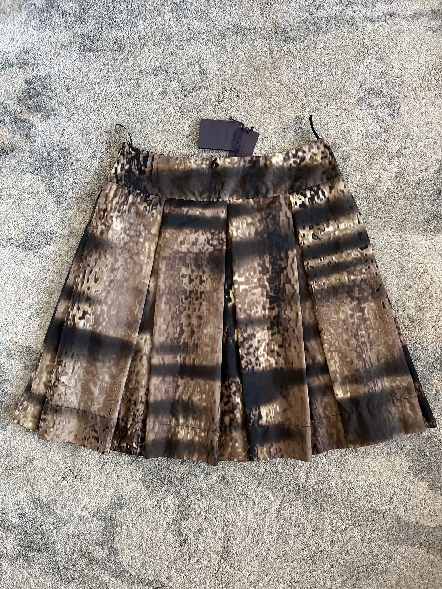 Prada FW2004 nylon print skirt