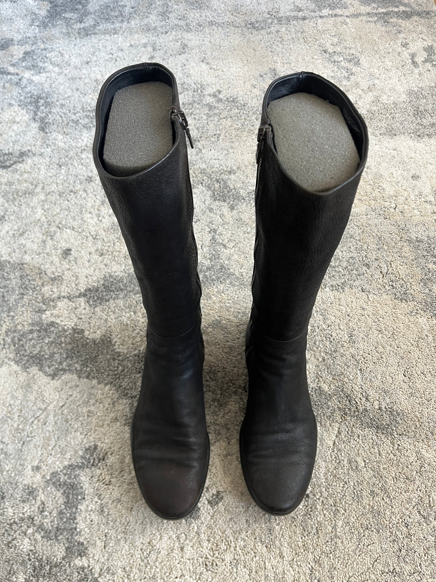Prada 2000's leather boots