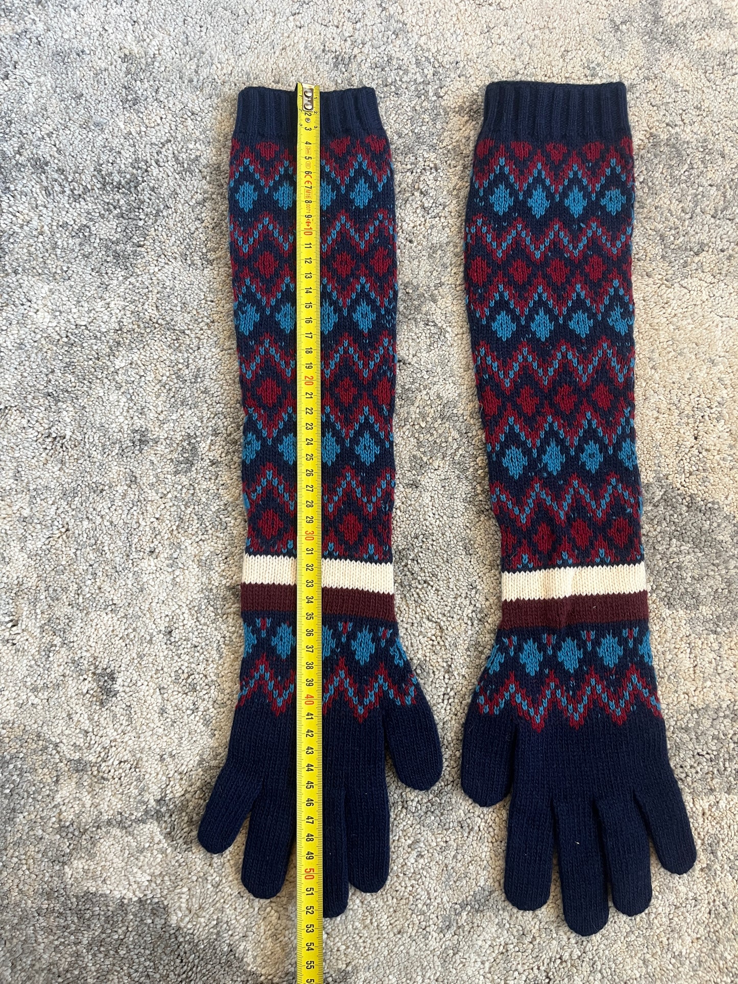 Prada FW2018 sample cashmere long gloves