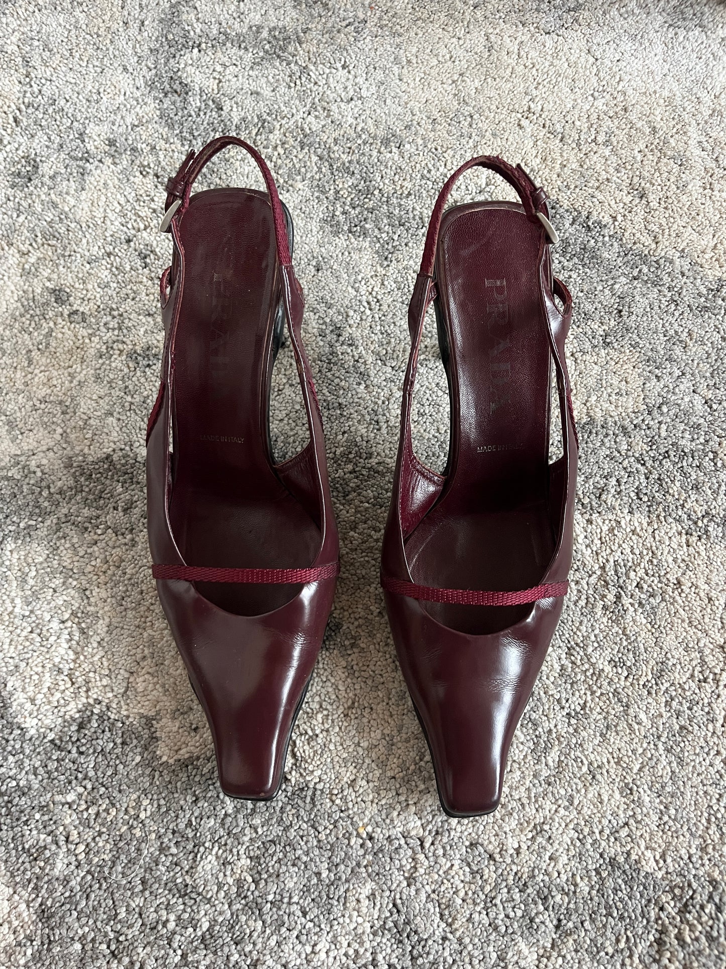 Prada 2000 leather kitten heels