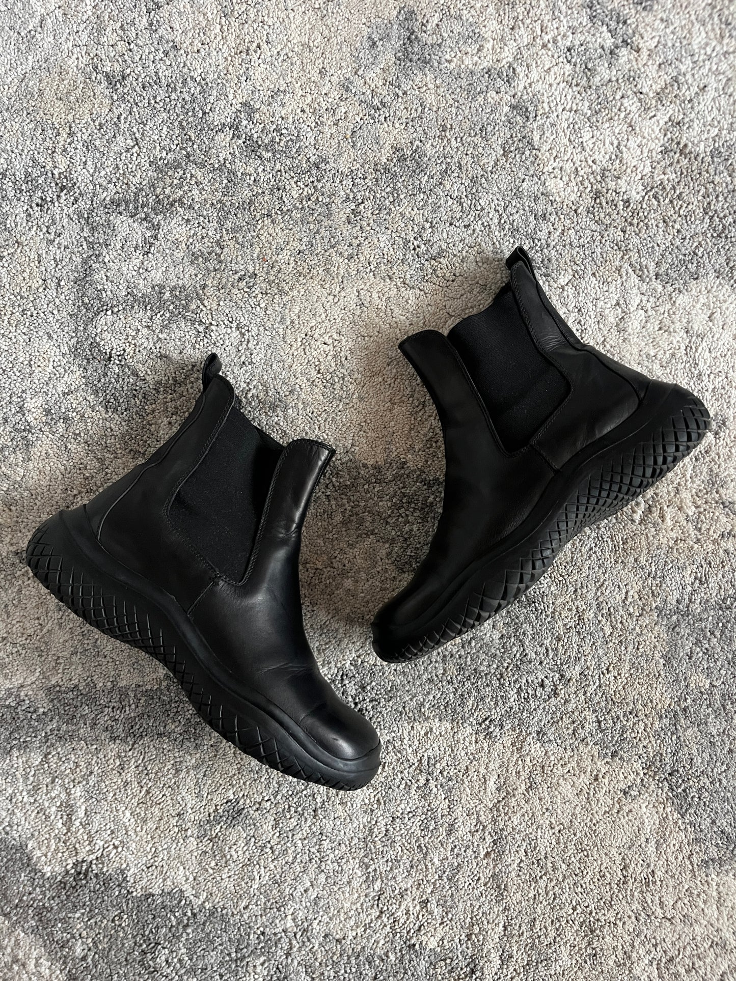 Prada FW1999 leather chelsea boots with vibram soles