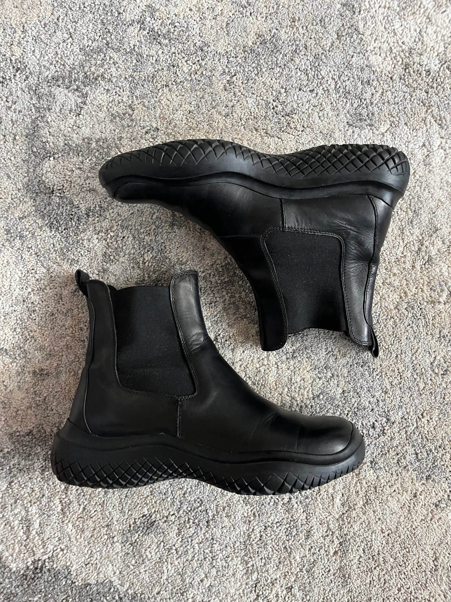 Prada FW1999 leather chelsea boots with vibram soles