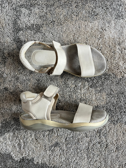 Prada SS1999 leather sandals