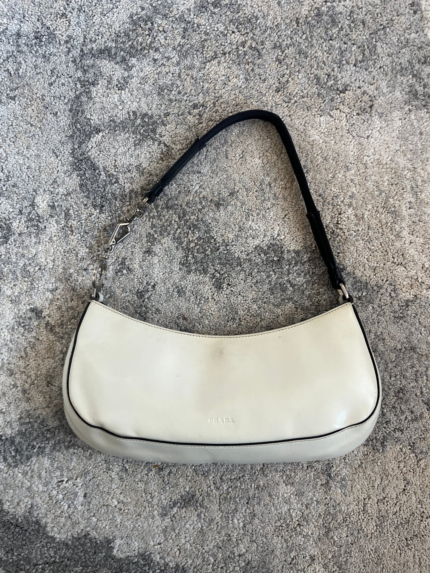Prada FW2000 leather baguette bag