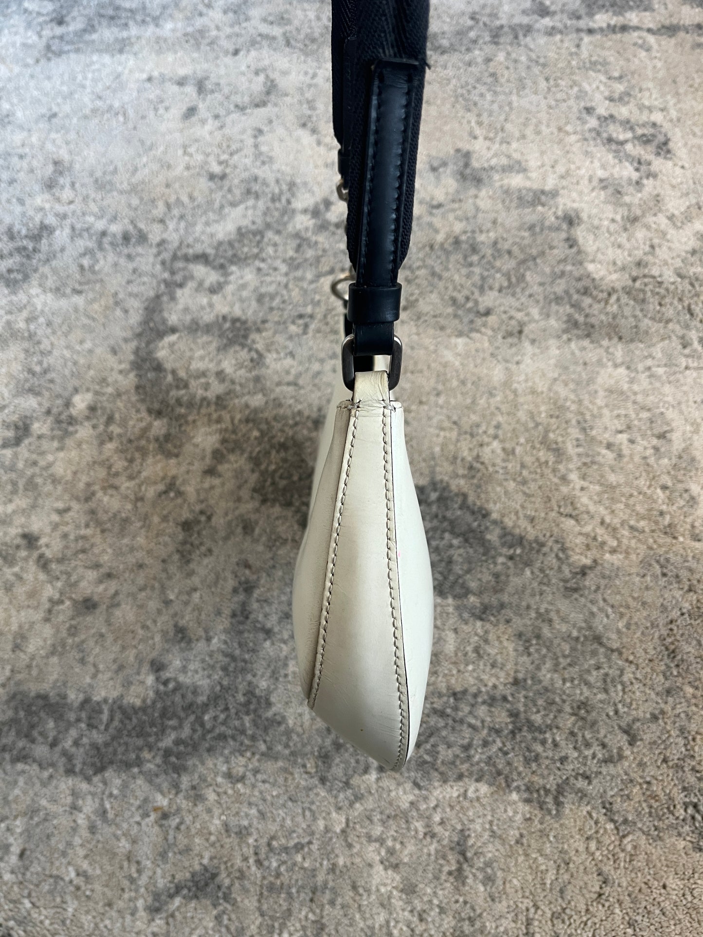 Prada FW2000 leather baguette bag