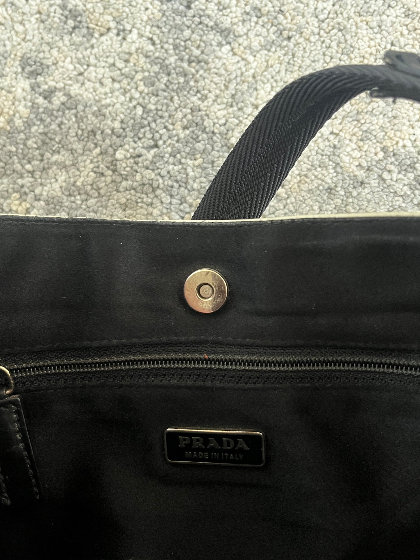 Prada FW2000 leather baguette bag