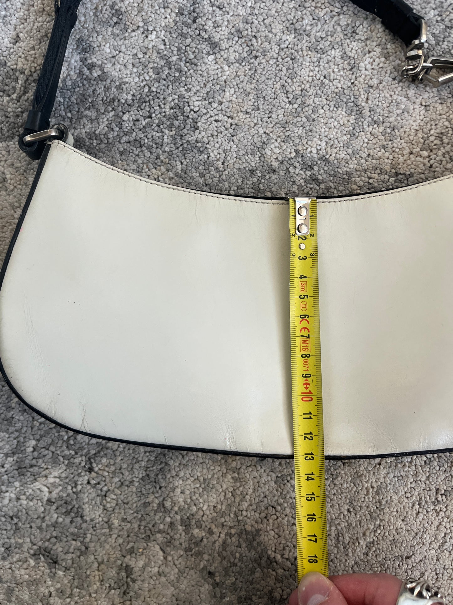 Prada FW2000 leather baguette bag