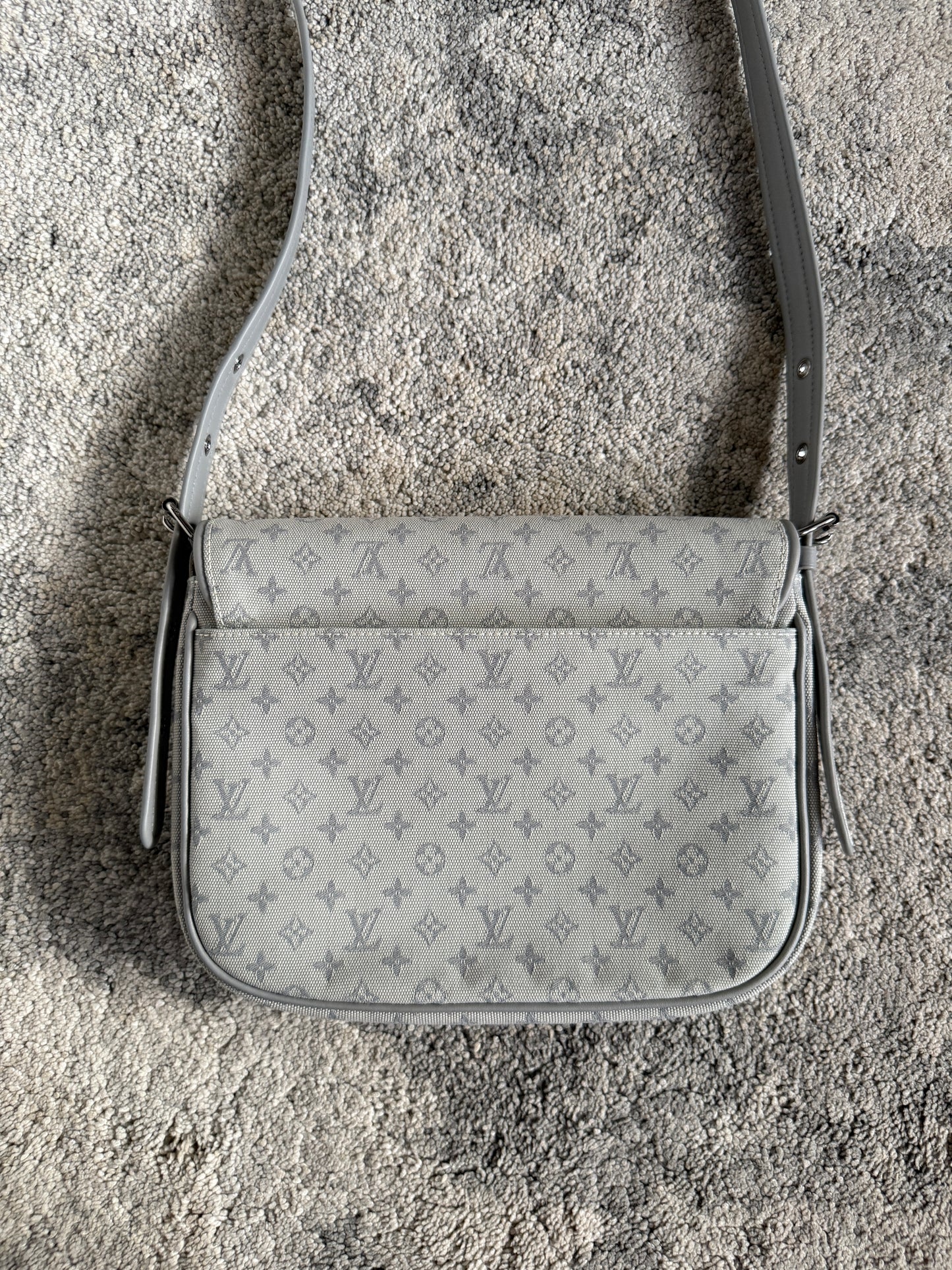 Louis Vuitton SS2002 Conte de fées monogram bag