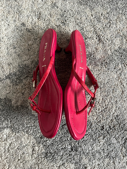 Prada 2000’s heels flip flop