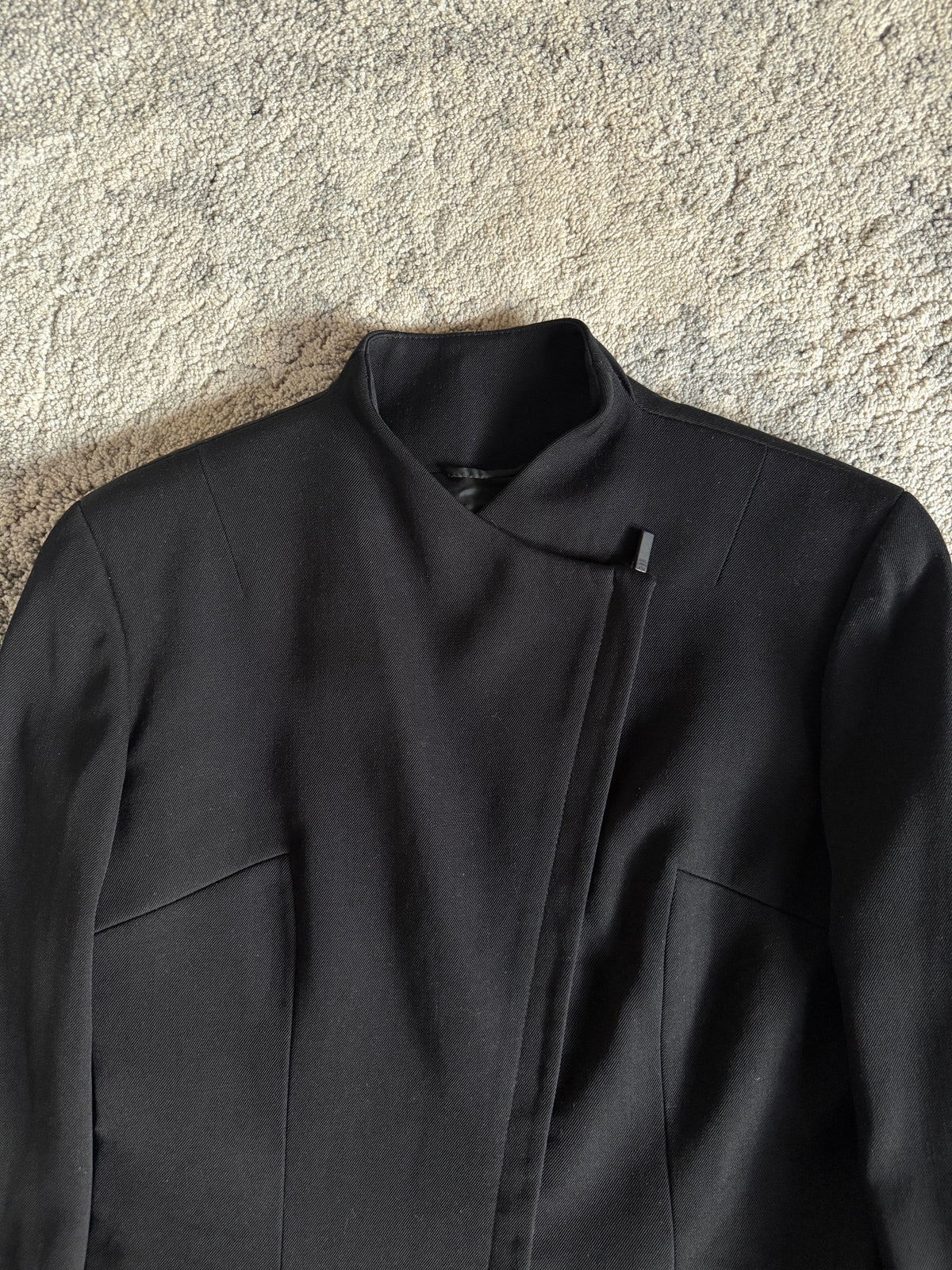 Gucci FW1999 asymetric wool jacket by Tom Ford