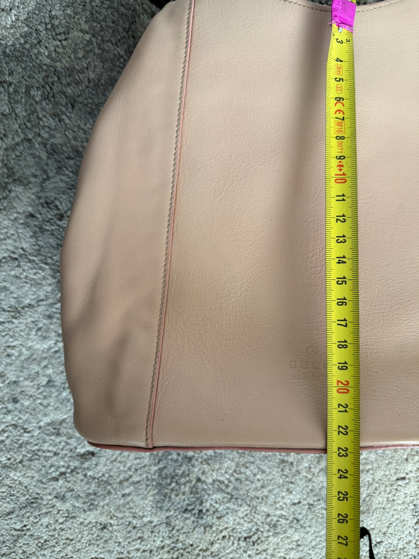 Gucci FW1999 bucket leather bag