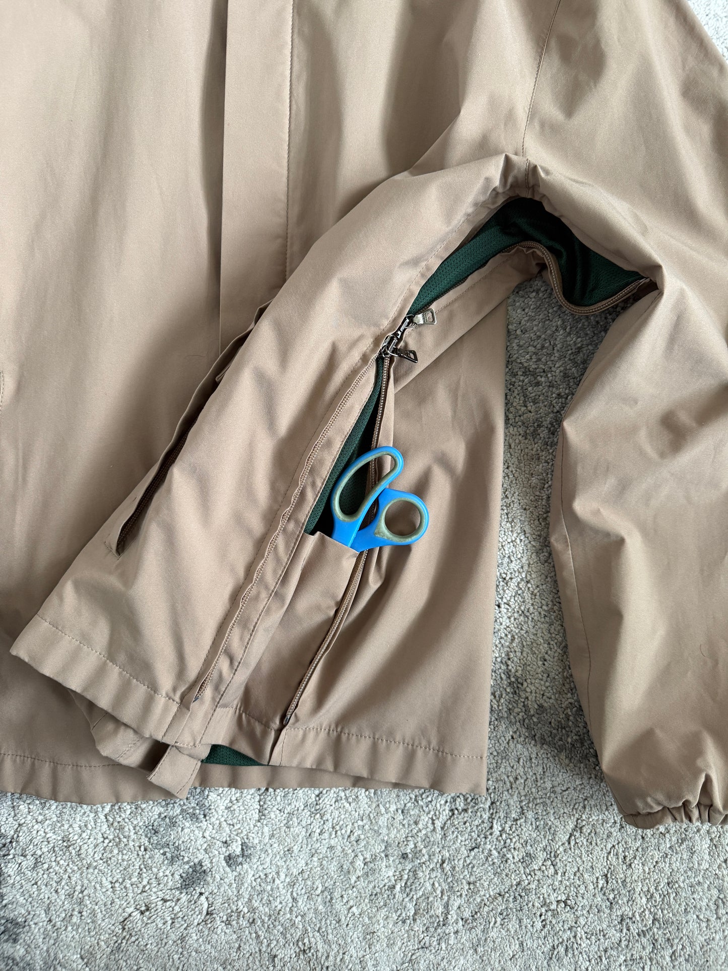 Prada 2000’s gore-tex jacket