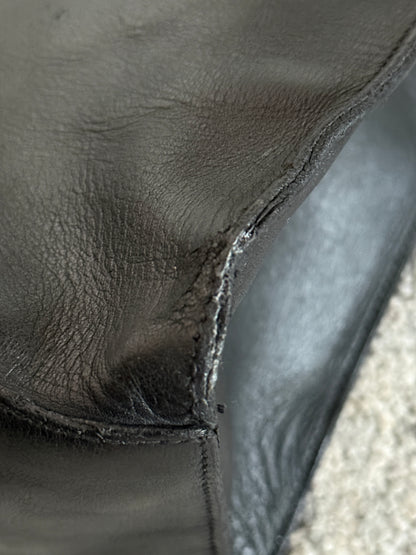 Gucci 2000’s leather metal handle