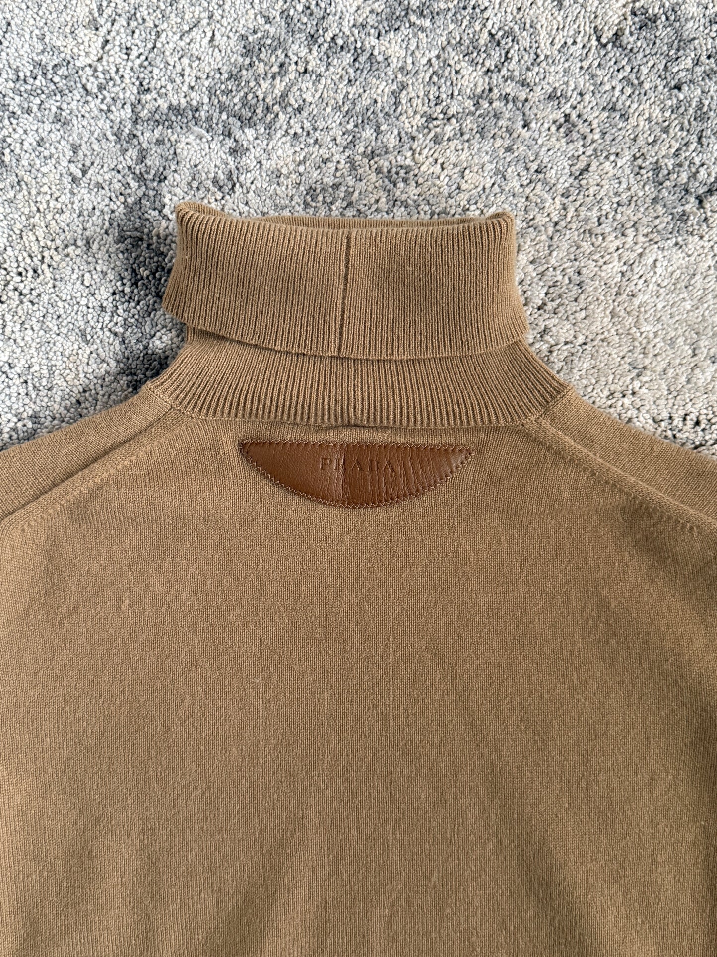 Prada FW1999 elbows pads cashmere turtleneck