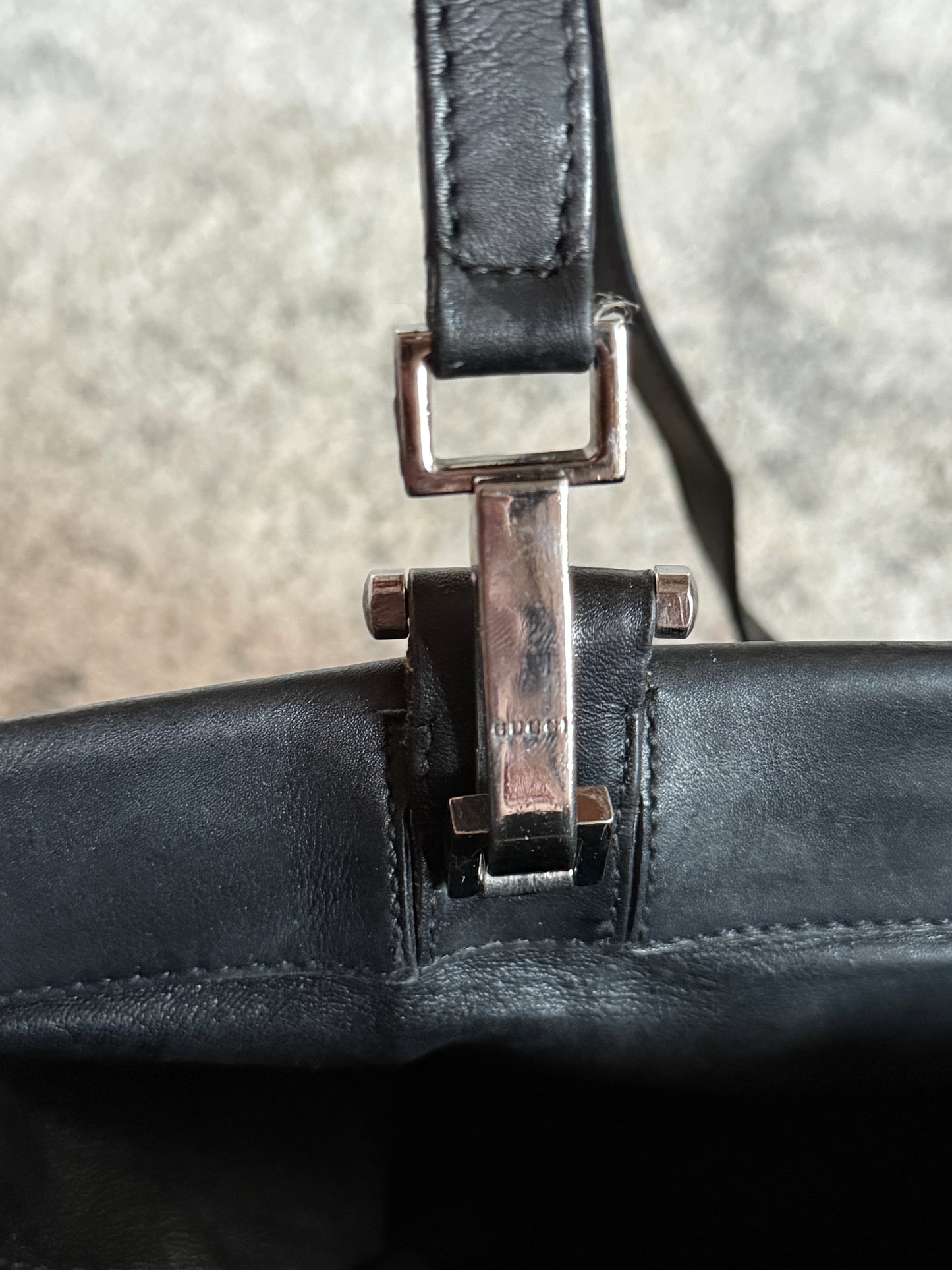 Gucci 2000’s leather metal handle