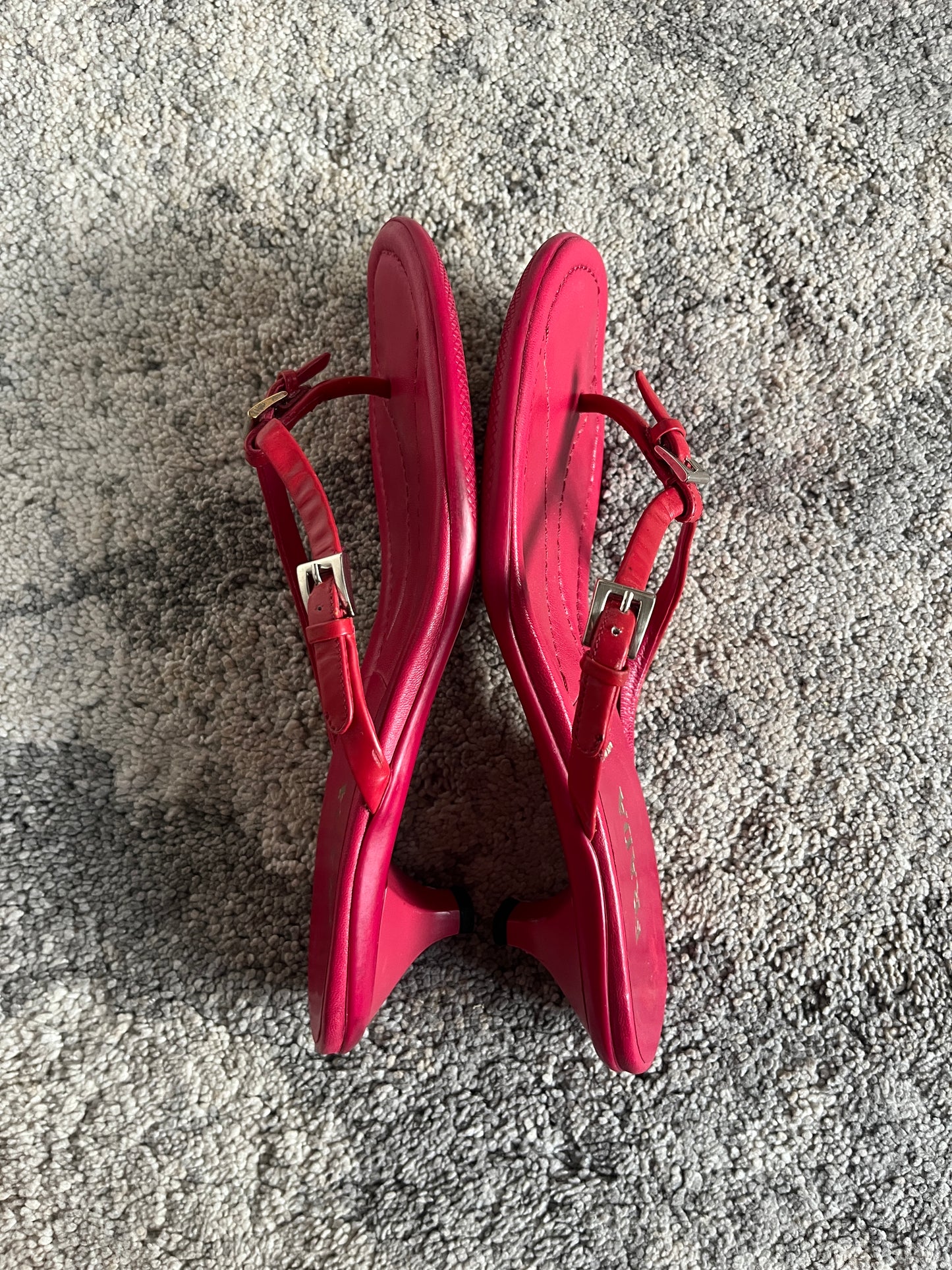 Prada 2000’s heels flip flop