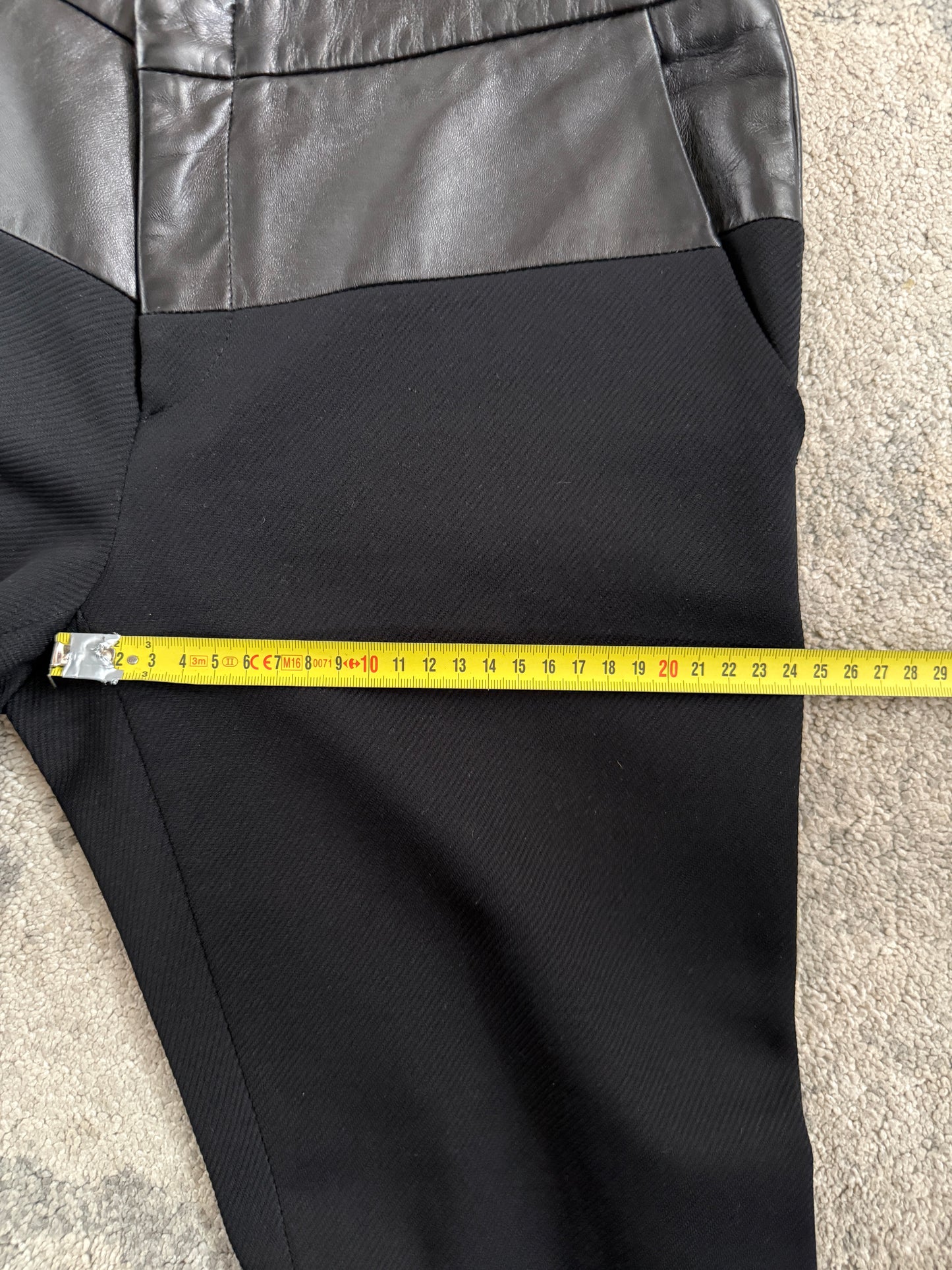 Gucci 2000’s polyamid & leather pants