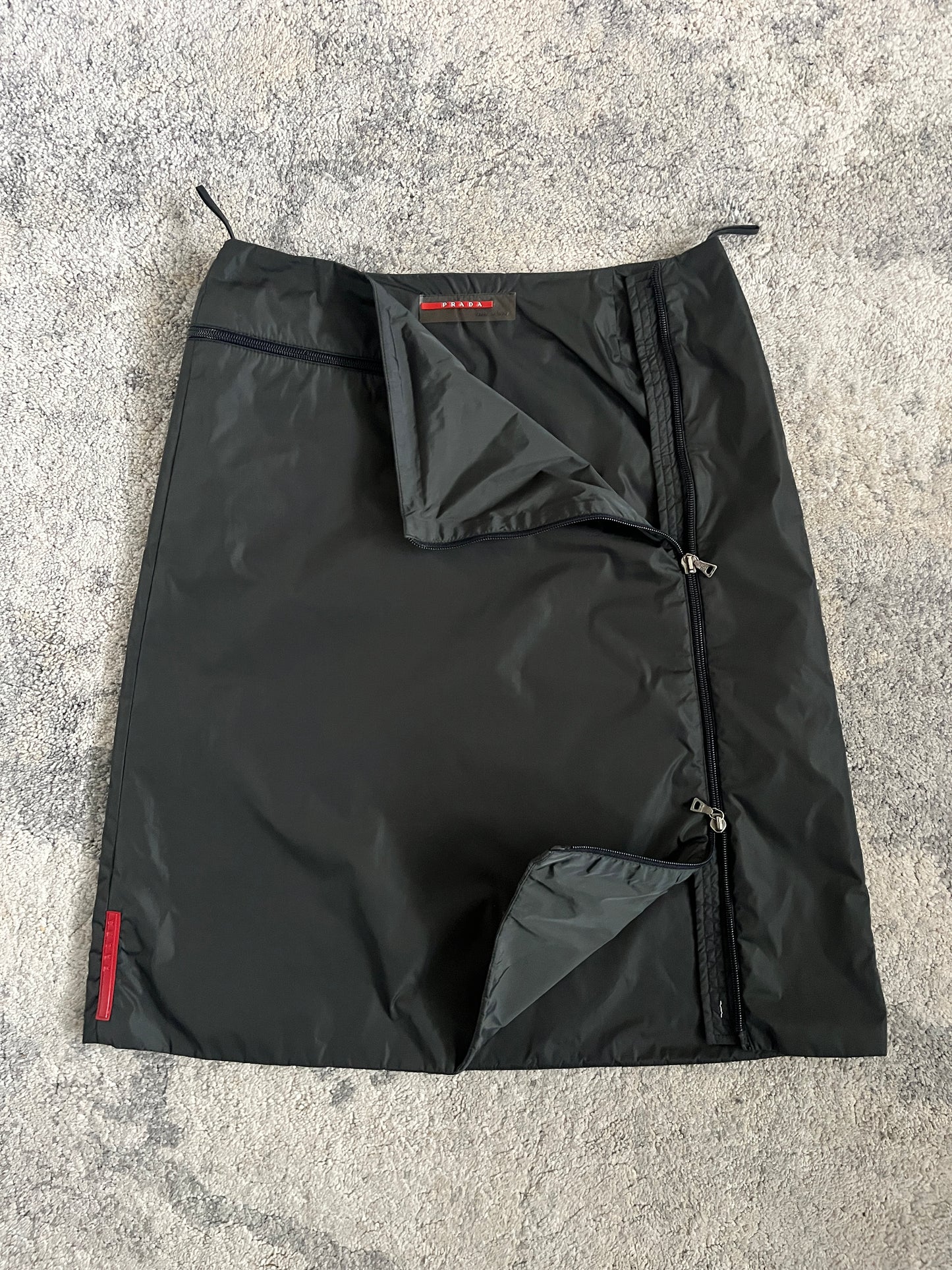 Prada FW1999 padded nylon skirt