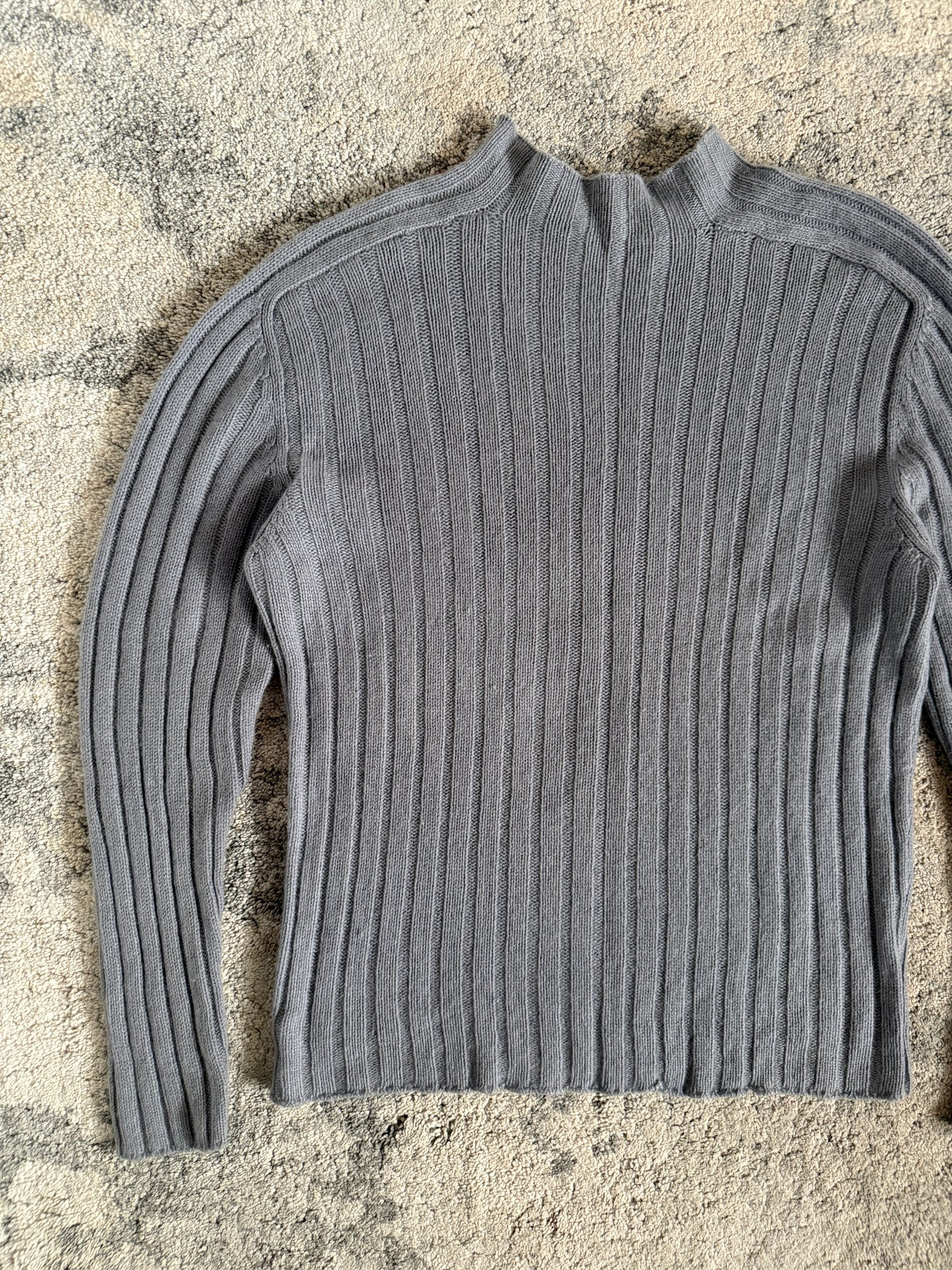 Gucci 1990’s cashmere sweater by Tom Ford