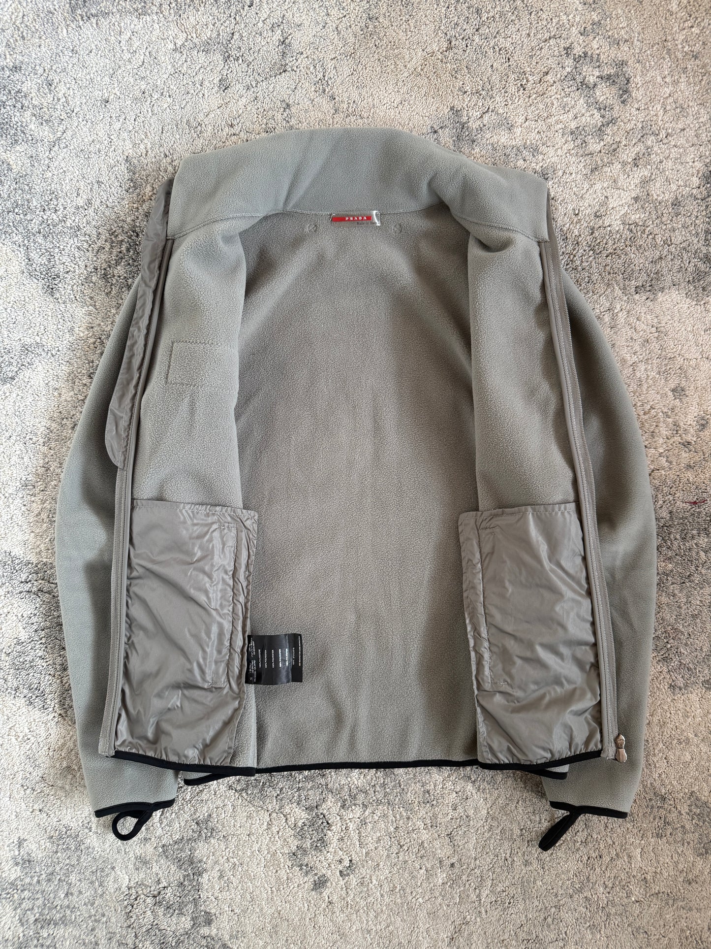 Prada 2000’s "Leading Ski Schools" fleece