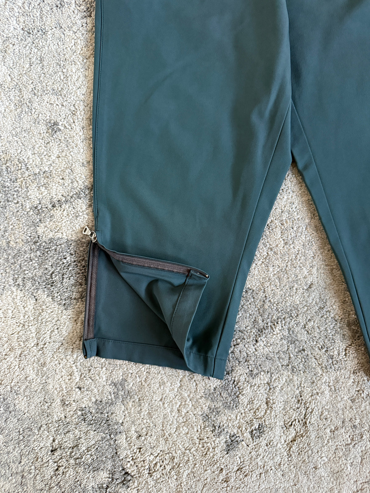 Prada 1990’s nylon capri