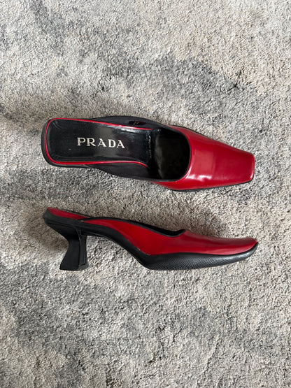 Prada FW1999 leather mules