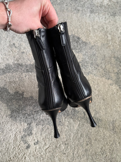 Gucci 2000’s leather heels mid boots