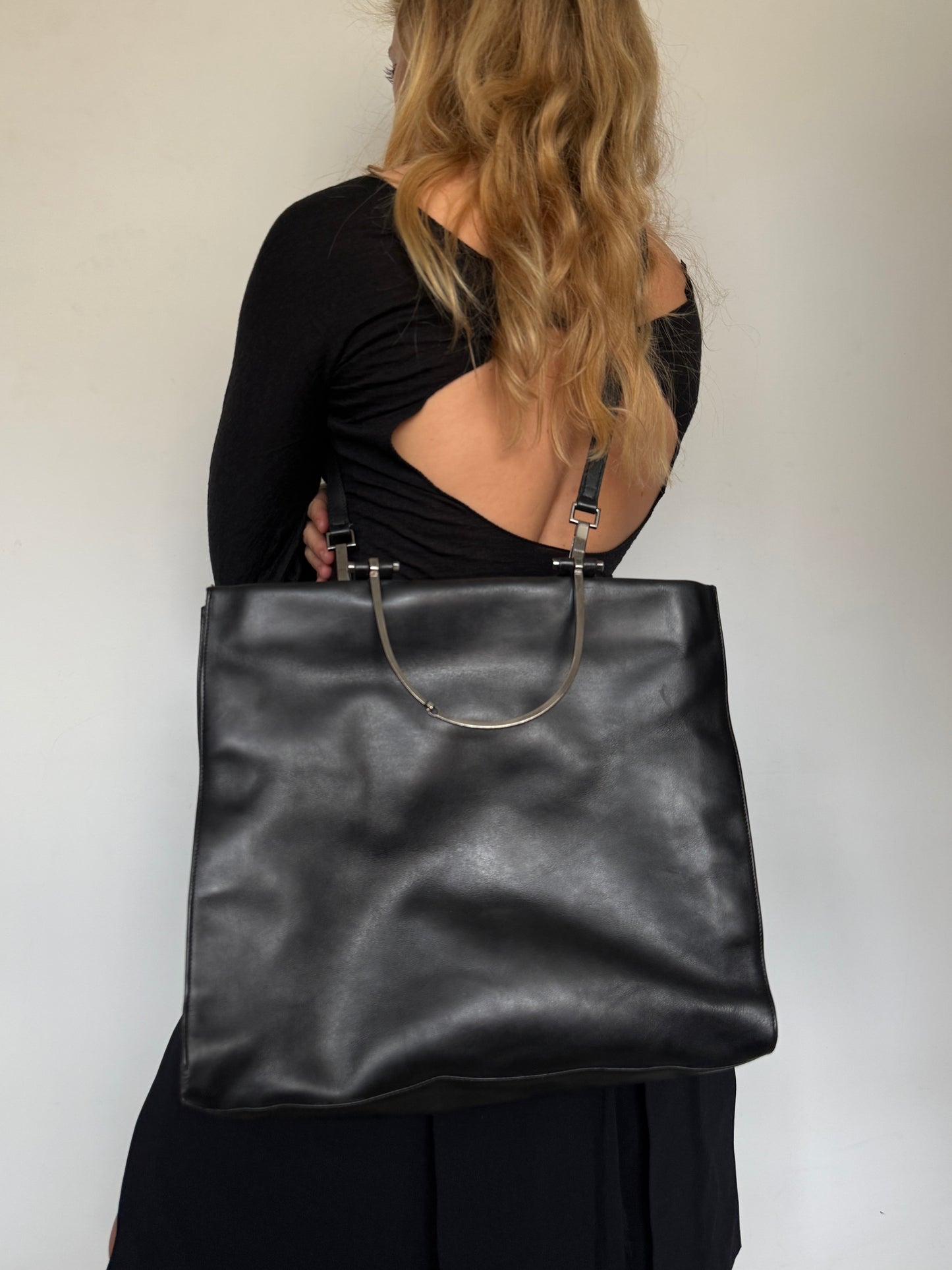 Gucci 2000’s leather metal handle