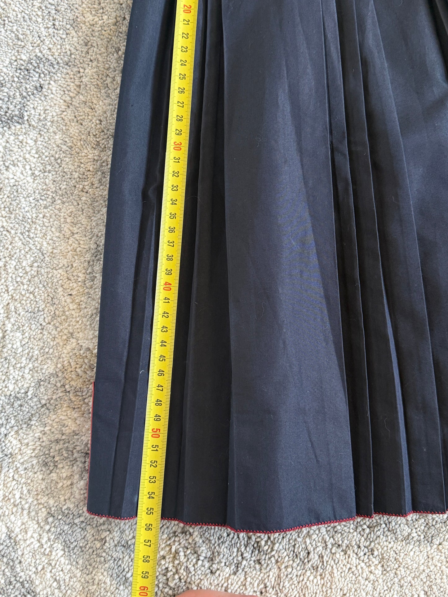 Prada 2000’s cotton pleated skirt