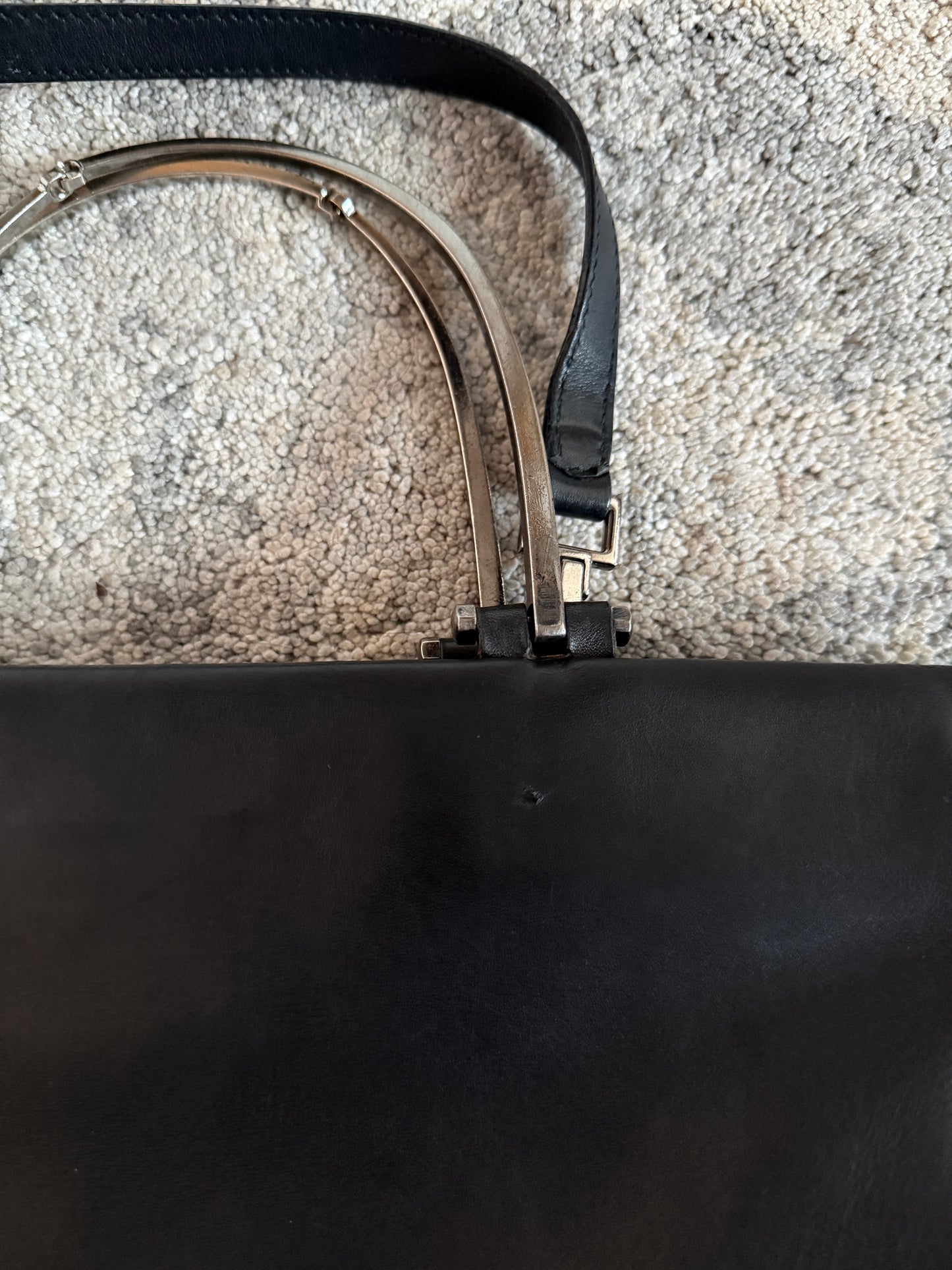 Gucci 2000’s leather metal handle