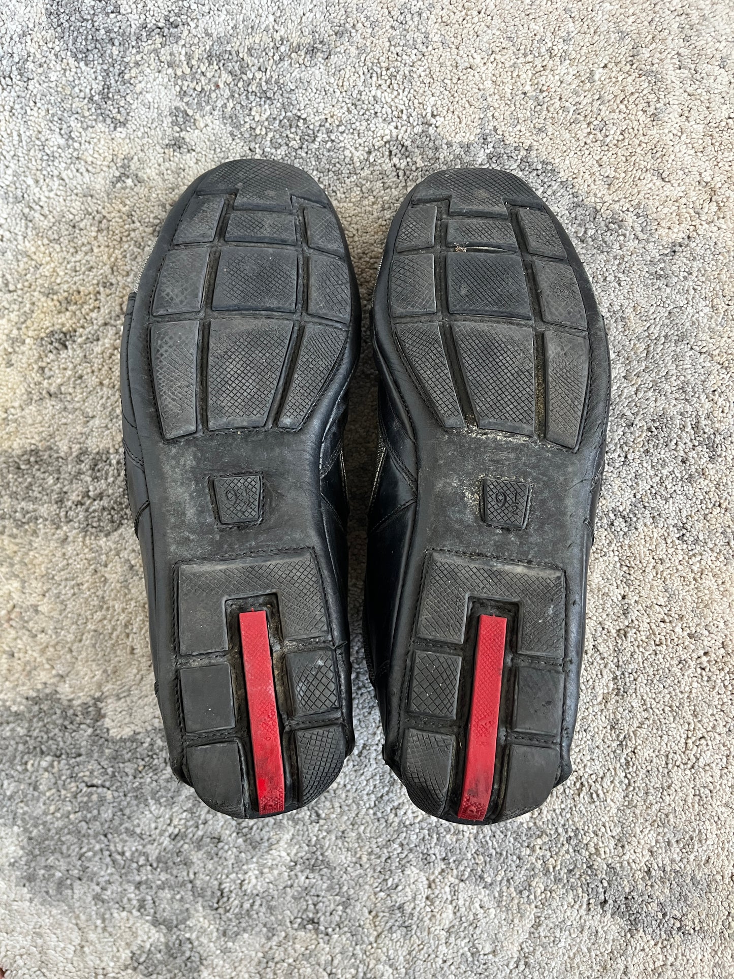 Prada 2000's leather flat trainers