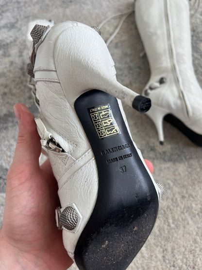 Balenciaga cagole leather boots