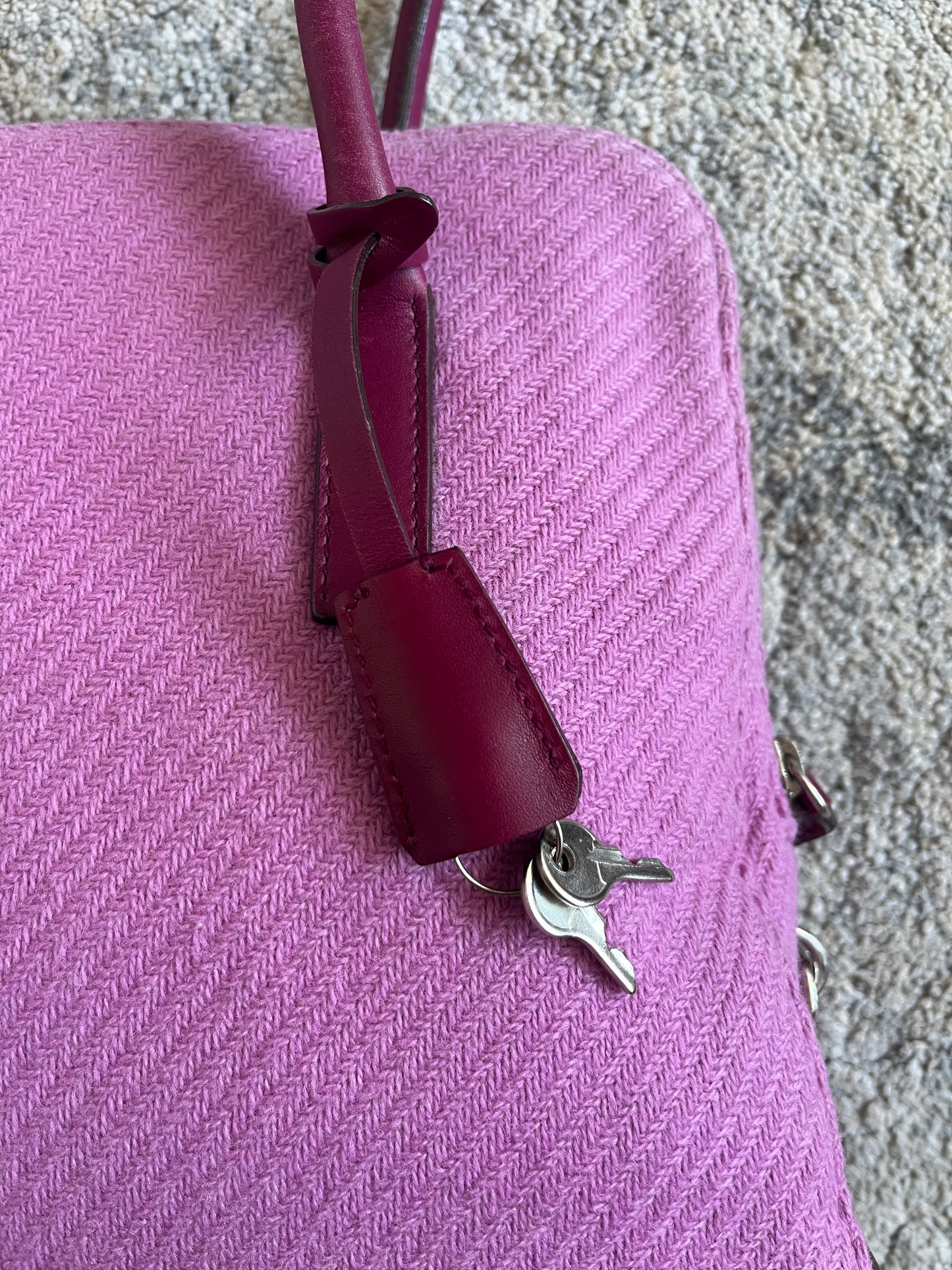 Prada FW1999 wool pink handbag