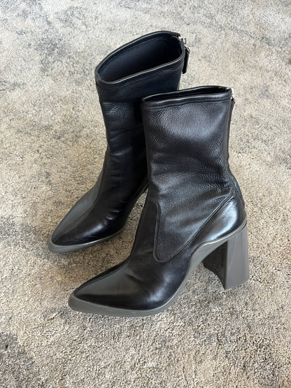 Prada 2010's leather heels boots